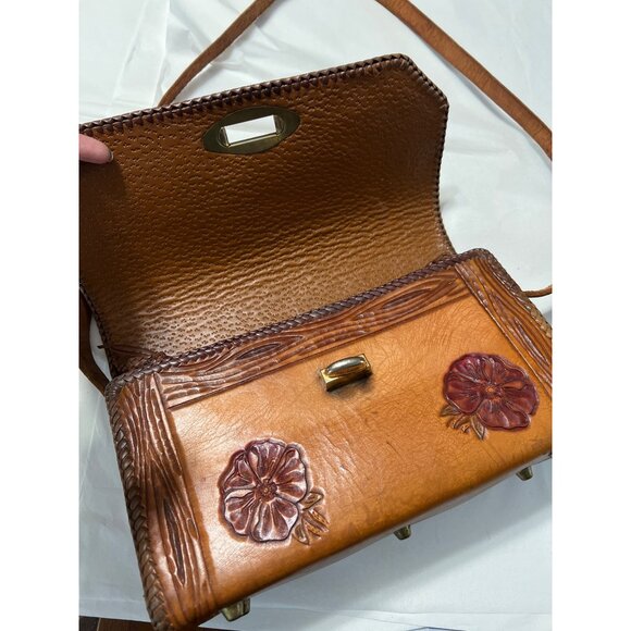Vintage Southwestern Tooled Leather Shoulder Bag With Floral Design - Picture 12 of 14